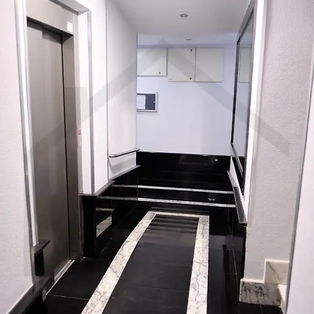 Apartman La Casa De Begona - A Un Paso Del Centro De Gijon. *