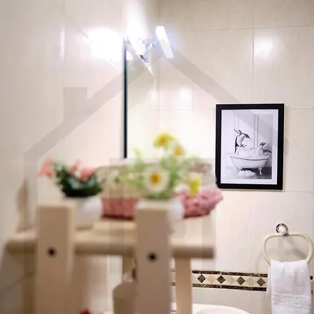 Apartman La Casa De Begona - A Un Paso Del Centro De Gijon. *